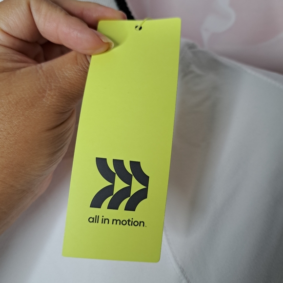 NWT All In Motion Essential Crewneck Long Sleeve Shirt - Picture 10 of 11